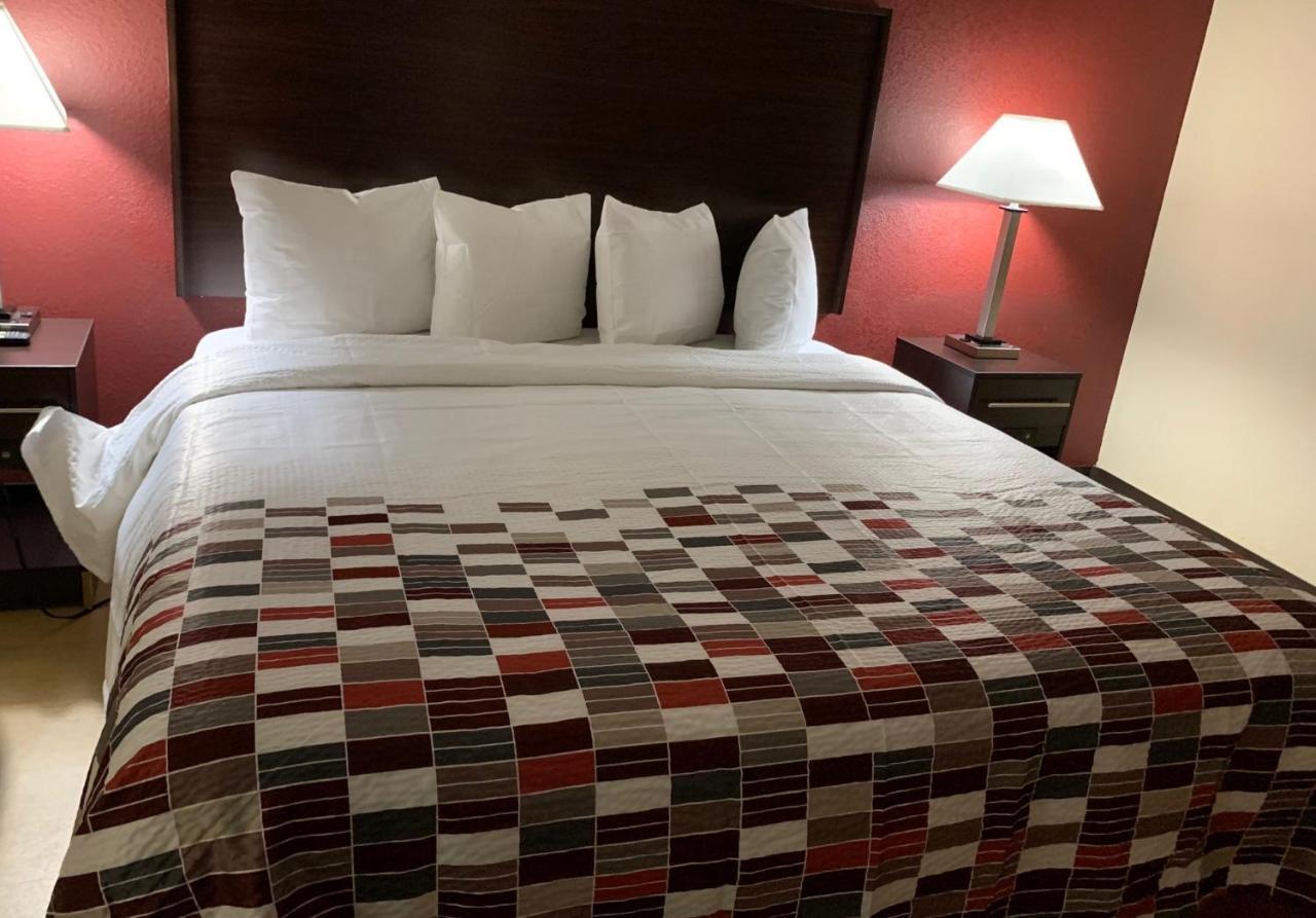 Red Roof Inn Atlanta - Six Flags Lodge West Екстер'єр фото