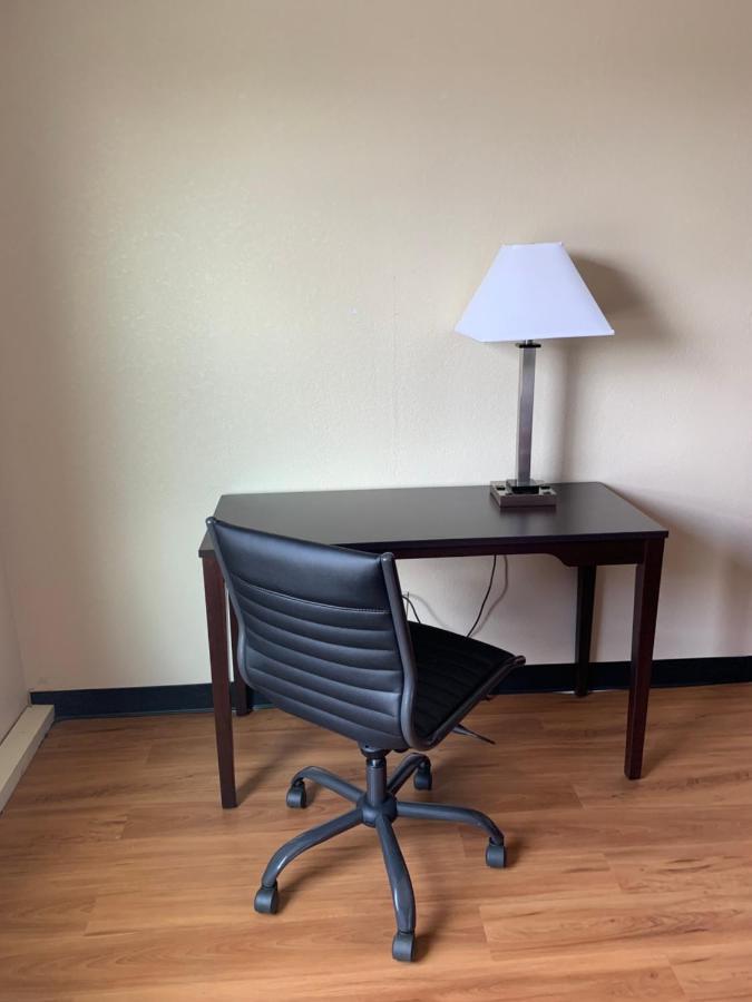 Red Roof Inn Atlanta - Six Flags Lodge West Екстер'єр фото