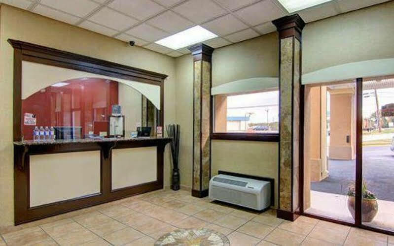 Red Roof Inn Atlanta - Six Flags Lodge West Екстер'єр фото